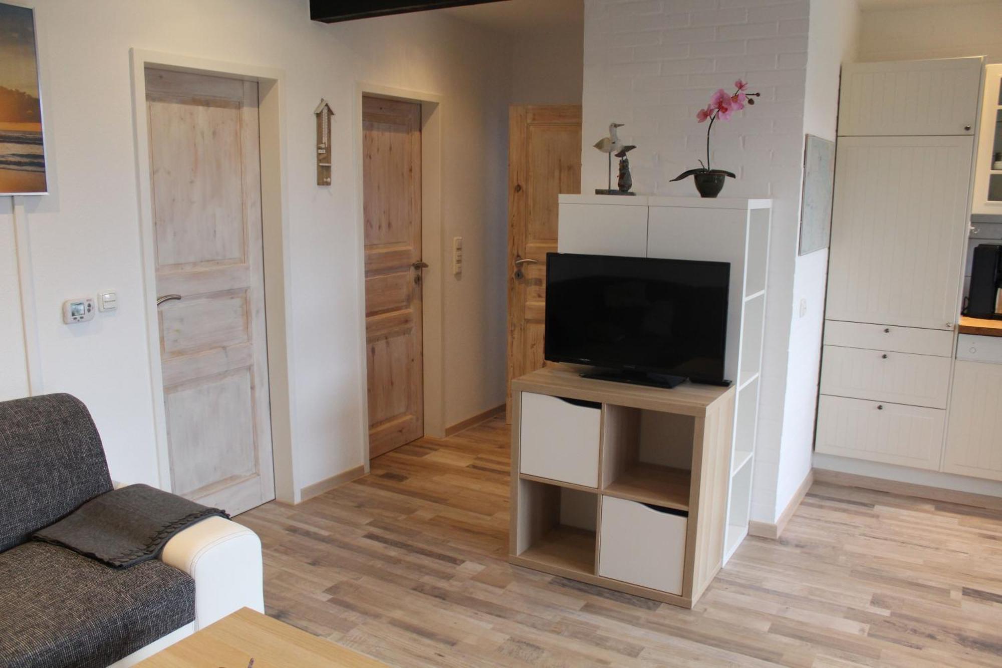 Schoenes Ferienhaus In Tossens Mit Schoenem Garten Butjadingen Zewnętrze zdjęcie